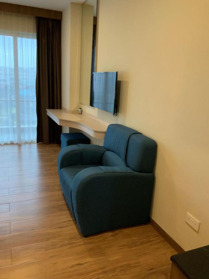 Palam Mansion At Aston Apartment - Batam Nagoya Buitenkant foto